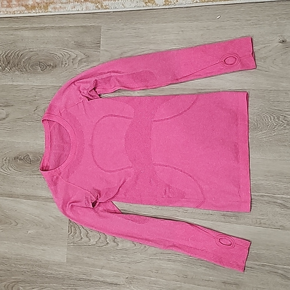 Lululemon Run Swiftly Tech long sleeve pink